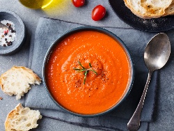 Крем супа от домати, моркови и резене (див копър, фенел) - снимка на рецептата Крем супа от домати, моркови и резене (див копър, фенел) - снимка на рецептата